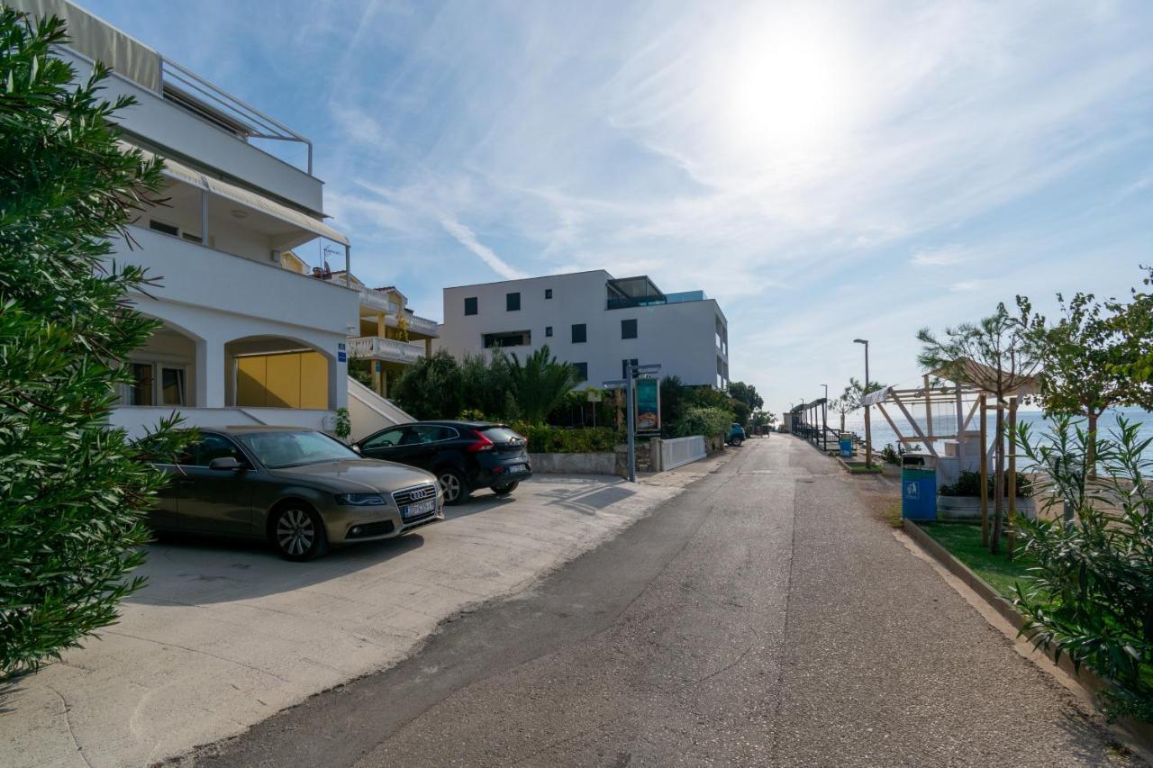 Apartments By The Sea Mandre, Pag - 4093 Kolan Kültér fotó